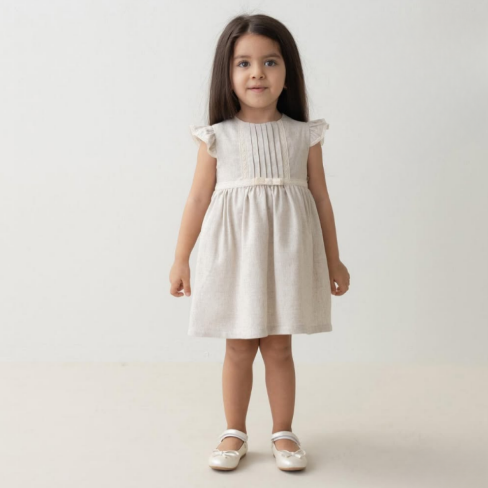 kız çocuk keten elbise bej fırfır kollu yazlık model